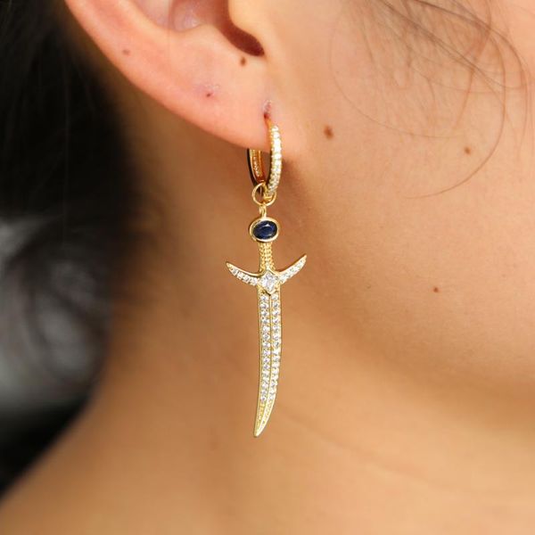 2020 fashion personality design sword level micro-inlaid cz zircon asymmetry charm female pendant earrings, Silver
2020 fashion personality design sword level micro-inlaid cz zircon asymmetry charm female pendant earrings, Silver