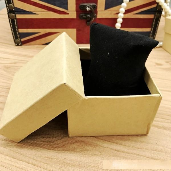 9*8*5.5cm cardboard paper watch jewelry box gift box for christmas jewelry case storage container xmas party decorations
9*8*5.5cm cardboard paper watch jewelry box gift box for christmas jewelry case storage container xmas party decorations
