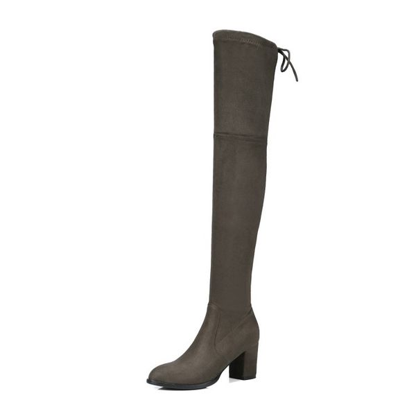 the new foreign trade in the fall and winter of 2020 point show thin knee-high boots coarse 43 female boots with 40-1103, Black
the new foreign trade in the fall and winter of 2020 point show thin knee-high boots coarse 43 female boots with 40-1103, Black
