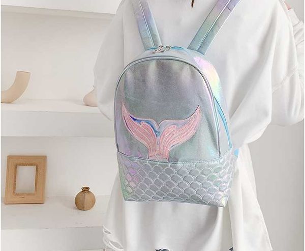 1 piece shining pu leather cartoon mermaid child girl fish tail backpack fishtail cute mini school bag fashion shoulder bag
1 piece shining pu leather cartoon mermaid child girl fish tail backpack fishtail cute mini school bag fashion shoulder bag