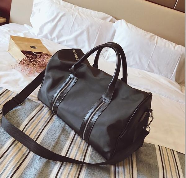 2020 new large capacity travel bags famous classical designer sale men shoulder duffel handbags carry on luggage
2020 new large capacity travel bags famous classical designer sale men shoulder duffel handbags carry on luggage