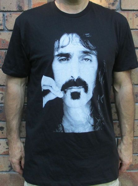 новый мужской frank zappa mothers of invention smokin черной майка люди печать футболка hipster верхнего тройник
новый мужской frank zappa mothers of invention smokin черной майка люди печать футболка hipster верхнего тройник