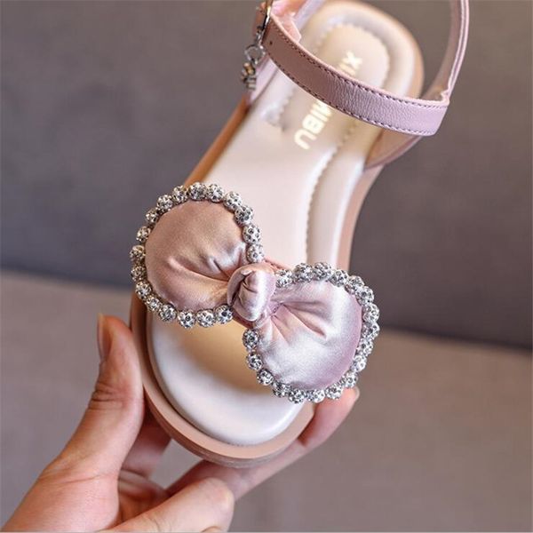 girls sandals 2020 summer new bow rhinestone children's shoes sweet soft bottom little girl sandals black beige pink26-36, Black;red
girls sandals 2020 summer new bow rhinestone children's shoes sweet soft bottom little girl sandals black beige pink26-36, Black;red