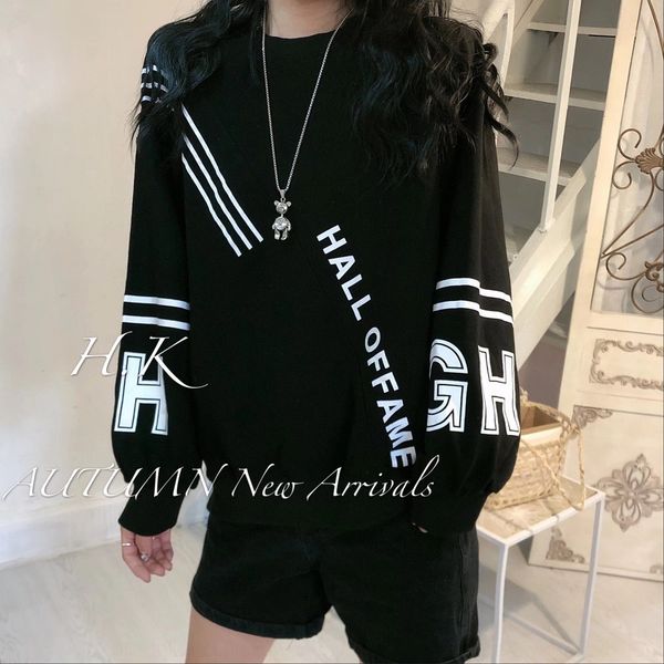 q simple fashion casual t-shirt sweater loose student stitching contrast color striped letter women's t-shirt large size korean style s, Black
q simple fashion casual t-shirt sweater loose student stitching contrast color striped letter women's t-shirt large size korean style s, Black