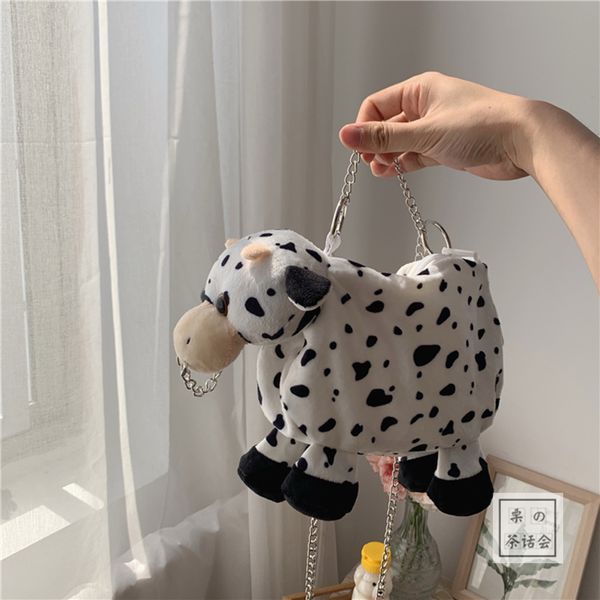 creative cow shape women plush shoulder bags designer chains handbags cute soft lady crossbody bag chic cartoon small purse 2020
creative cow shape women plush shoulder bags designer chains handbags cute soft lady crossbody bag chic cartoon small purse 2020