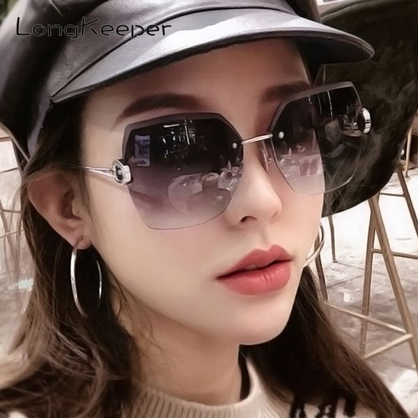 gradient rimless sunglasses women 2020 vintage square sun glasses brand designer brown eyewear oculos feminino, White;black
gradient rimless sunglasses women 2020 vintage square sun glasses brand designer brown eyewear oculos feminino, White;black
