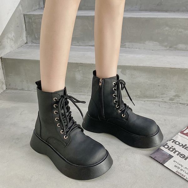 fashion motorcycle platform boots women thick sole round toe pu leather ankle boots woman 2020 autumn lace up black botas
fashion motorcycle platform boots women thick sole round toe pu leather ankle boots woman 2020 autumn lace up black botas