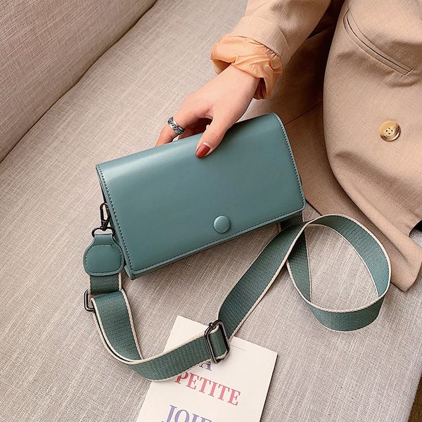 2020 новая мода crossbody сумки для лета женщин pu кожа сумка роскошные сумки конструктора женщин сумка sac a main femme
2020 новая мода crossbody сумки для лета женщин pu кожа сумка роскошные сумки конструктора женщин сумка sac a main femme