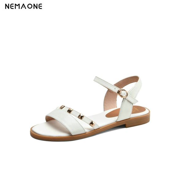 2020 brand design women sandals genuine leather fashion the rivet buckle 2cm heel women shoes ladies summer casual outdoor shoes, Black
2020 brand design women sandals genuine leather fashion the rivet buckle 2cm heel women shoes ladies summer casual outdoor shoes, Black