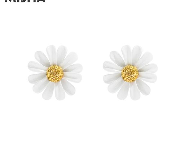 misha fashion stud earrings for women handmade white flower earrings charm jewelry for girls ladies party wedding gifts99, Golden;silver
misha fashion stud earrings for women handmade white flower earrings charm jewelry for girls ladies party wedding gifts99, Golden;silver