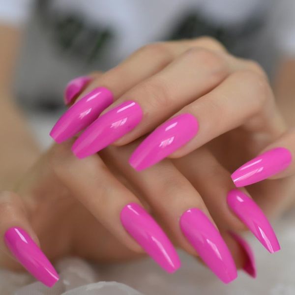 false nails smoth glossy plain shiny dark pink press on extra long coffin ballerina fingersnails adhesive tapes, Red;gold
false nails smoth glossy plain shiny dark pink press on extra long coffin ballerina fingersnails adhesive tapes, Red;gold