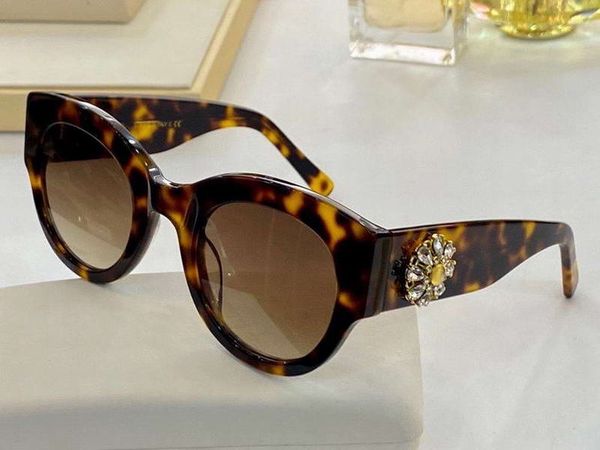 stones havan brown sunglasses 4353 bm sun glasses des lunettes de soleil women sun glasses new with box, White;black
stones havan brown sunglasses 4353 bm sun glasses des lunettes de soleil women sun glasses new with box, White;black