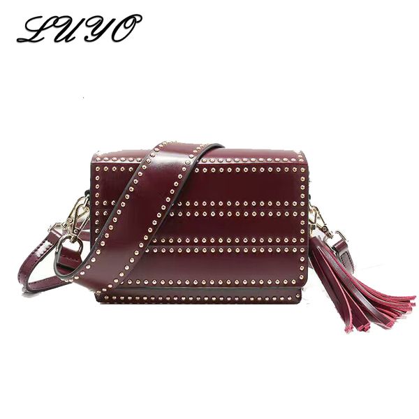 fashion genuine leather tassels rivet small luxury handbags women messenger crossbody bags designer for ladies shoulder bag
fashion genuine leather tassels rivet small luxury handbags women messenger crossbody bags designer for ladies shoulder bag