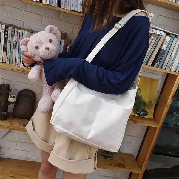 2020 summer new fashion solid color canvas handbags for women female students school bags shoulder bags messenger
2020 summer new fashion solid color canvas handbags for women female students school bags shoulder bags messenger