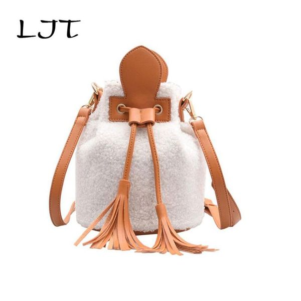 vintage luxury handbags shoulder bags for women 2020 fashion wollen tassel personality creative crossbody bucket bag tote purse
vintage luxury handbags shoulder bags for women 2020 fashion wollen tassel personality creative crossbody bucket bag tote purse