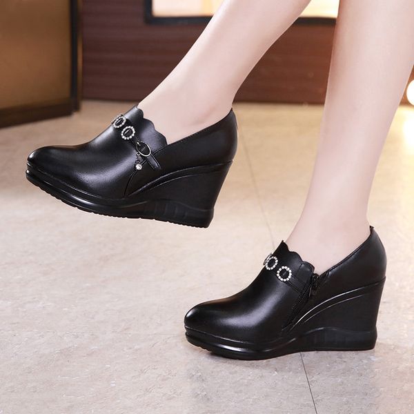 dress shoes 2021 autumn and winter slope with high-heeled platform deep mouth pointed single women plus, Black
dress shoes 2021 autumn and winter slope with high-heeled platform deep mouth pointed single women plus, Black