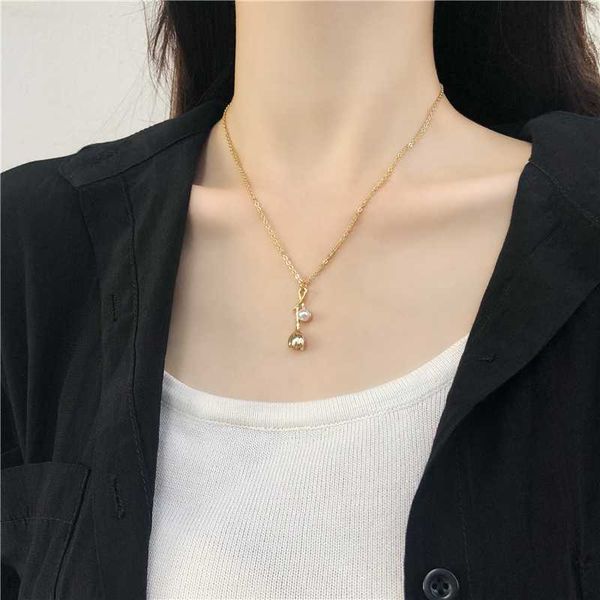 pendant necklaces fashion geometric pearl flower necklace female bohemian metal rose temperament collarbone chain women accessories, Silver
pendant necklaces fashion geometric pearl flower necklace female bohemian metal rose temperament collarbone chain women accessories, Silver
