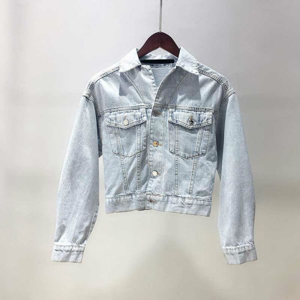20fw мода женщина куртка новой осени женского hot coat high street wear вскользь голубой отворот джинсовой куртки для женщин 2 цвета азиатск, Black;brown
20fw мода женщина куртка новой осени женского hot coat high street wear вскользь голубой отворот джинсовой куртки для женщин 2 цвета азиатск, Black;brown