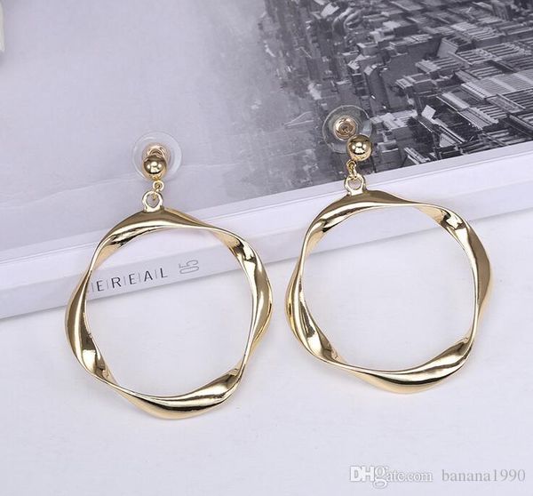 polished crooked hoop earrings women fashion ear ring charms ornaments jewelry 4.5 x 5.9 cm 16.9g, Golden;silver
polished crooked hoop earrings women fashion ear ring charms ornaments jewelry 4.5 x 5.9 cm 16.9g, Golden;silver