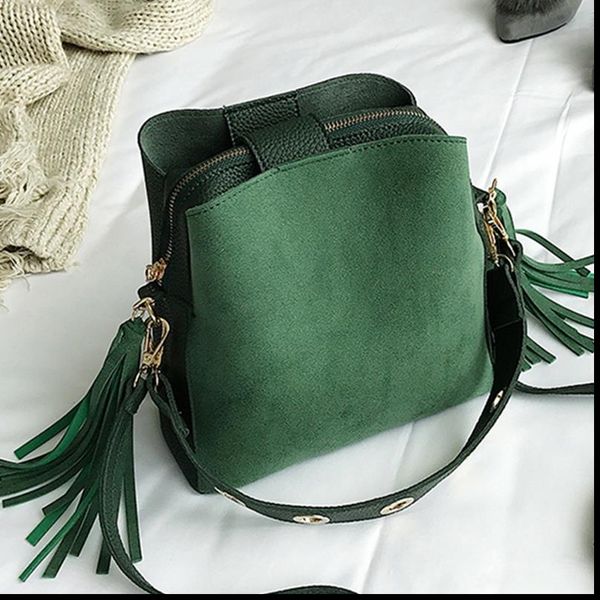 2019 fashion women bag scrub bucket vintage bag tassel messenger crossbody bag ladys shoulder hand tote handbags
2019 fashion women bag scrub bucket vintage bag tassel messenger crossbody bag ladys shoulder hand tote handbags