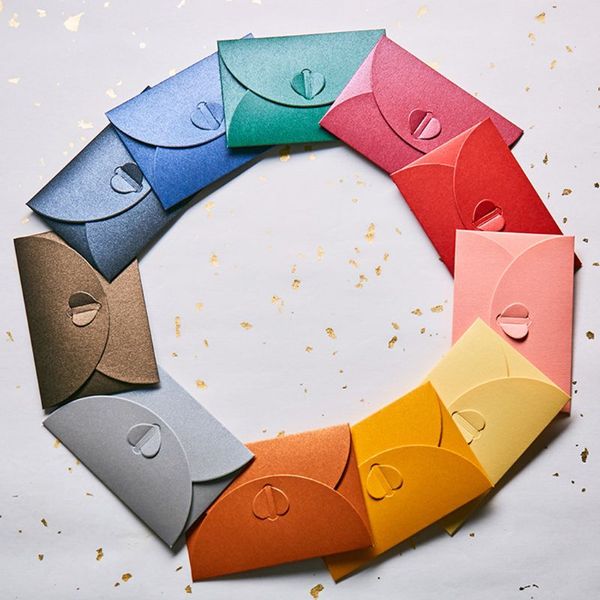 10pcs blank mini heart buckle retro paper envelopes wedding party invitation envelope for letter greeting cards
10pcs blank mini heart buckle retro paper envelopes wedding party invitation envelope for letter greeting cards