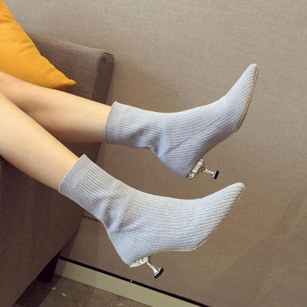 winter boots lady pointe shoes boots-women booties ladies luxury designer crystal 2020 pointy fashion rubber high heel, Black
winter boots lady pointe shoes boots-women booties ladies luxury designer crystal 2020 pointy fashion rubber high heel, Black