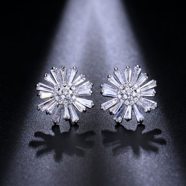 emmaya snowflack flowers stud earrings romantic zircon earrings for women beautiful special gift, Golden;silver
emmaya snowflack flowers stud earrings romantic zircon earrings for women beautiful special gift, Golden;silver