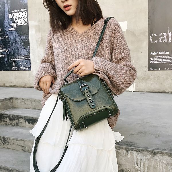 2020 new shoulder bag female casual rivet shoulder messenger multi-purpose female bag
2020 new shoulder bag female casual rivet shoulder messenger multi-purpose female bag