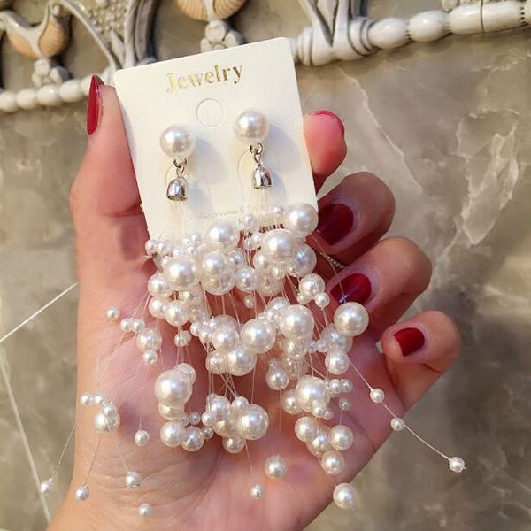 2020 new women full pearls tassels elegant exaggerated stylish drop earrings for party banquet wedding noble modern drop earring, Silver
2020 new women full pearls tassels elegant exaggerated stylish drop earrings for party banquet wedding noble modern drop earring, Silver