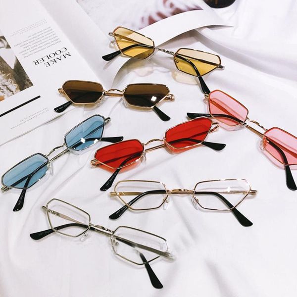 rectangle rhinestone sunglasses women fashion steampunk diamond sun glasses crystal vintage shades eyeglasses uv400 flat oculos, White;black
rectangle rhinestone sunglasses women fashion steampunk diamond sun glasses crystal vintage shades eyeglasses uv400 flat oculos, White;black