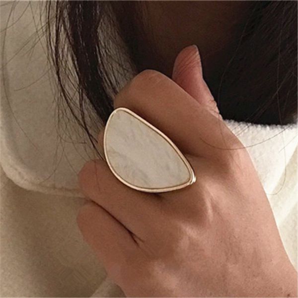 fashion woman rings acetate plate the adjustable ring oval acrylic resin geometry rings trendy geometric wedding bands, Golden;silver
fashion woman rings acetate plate the adjustable ring oval acrylic resin geometry rings trendy geometric wedding bands, Golden;silver