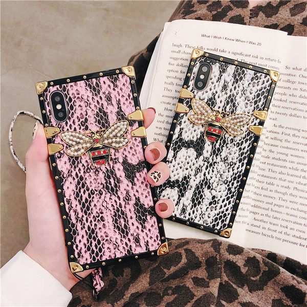 for iphone 11 pro xr xs x max 8 7 plus luxury snake skin leather pearl electroplate bee square designer defender phone case
for iphone 11 pro xr xs x max 8 7 plus luxury snake skin leather pearl electroplate bee square designer defender phone case