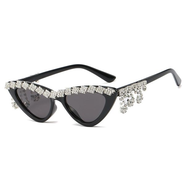 new lovely cute popular fashion luxury designer sparkling tassel diamond crystal small frame women sunglasses, White;black
new lovely cute popular fashion luxury designer sparkling tassel diamond crystal small frame women sunglasses, White;black