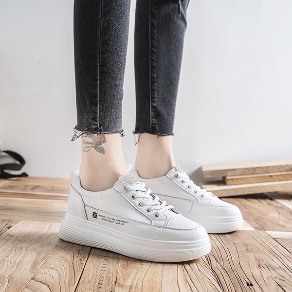 2020 new genuine leather white shoes women autumn new style womens shoes fashion lace-up casual shoes women round head solid color womens pu, Black
2020 new genuine leather white shoes women autumn new style womens shoes fashion lace-up casual shoes women round head solid color womens pu, Black