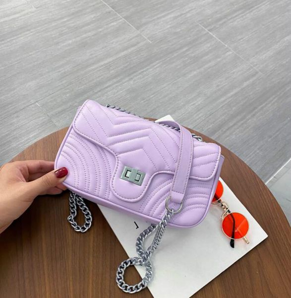 new fashion women rainbow chain bag more color shoulder bags plain crossbody bag wholesale women handbags 6 colors
new fashion women rainbow chain bag more color shoulder bags plain crossbody bag wholesale women handbags 6 colors