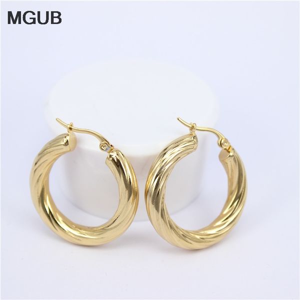 mgub big earrings new trendy gold color hoop earrings jewelry wholesale round large size hoop for women lheh74, Golden;silver
mgub big earrings new trendy gold color hoop earrings jewelry wholesale round large size hoop for women lheh74, Golden;silver
