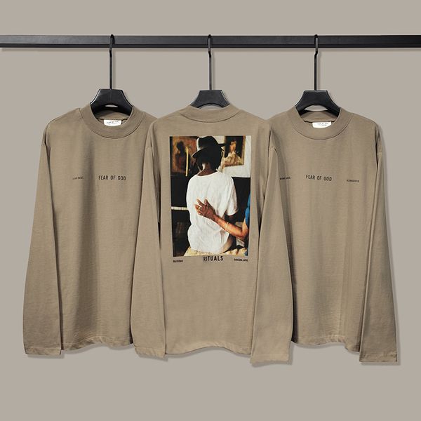 trendy high street fear of god fog season 6 main line portrait p long sleeve base shirt limited t-shirt for relatives and friends, White;black
trendy high street fear of god fog season 6 main line portrait p long sleeve base shirt limited t-shirt for relatives and friends, White;black