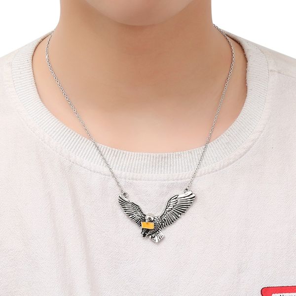 vintage men's necklace punk style eagle pendant necklace cool short animal chain hip hop jewelry for men, Silver
vintage men's necklace punk style eagle pendant necklace cool short animal chain hip hop jewelry for men, Silver