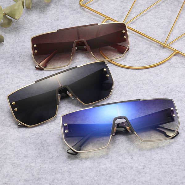 one piece lenses sunglasses for women 2020 new fashionable sunglasses in europe and america street, White;black
one piece lenses sunglasses for women 2020 new fashionable sunglasses in europe and america street, White;black