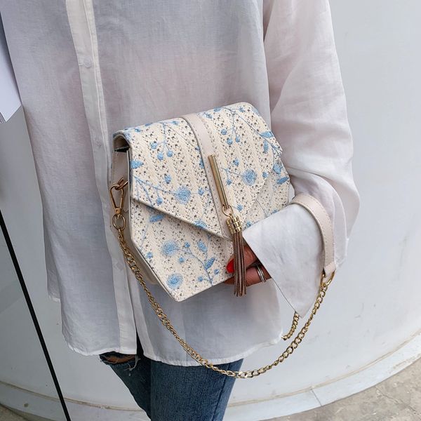hexagon style straw lace embroidery bag handbags women summer rattan bag handmade woven beach bohemia handbag 2019 new fashion
hexagon style straw lace embroidery bag handbags women summer rattan bag handmade woven beach bohemia handbag 2019 new fashion