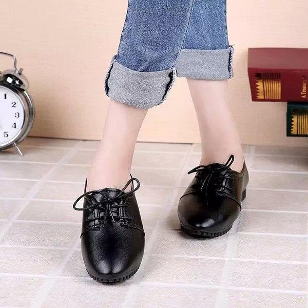 new fashion light women girls flats shoes slip on comfort shoes flat loafers 2020 new, Black
new fashion light women girls flats shoes slip on comfort shoes flat loafers 2020 new, Black