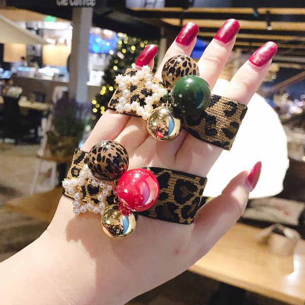 hair ropes women pearl pentagram rubber band vintage leopard print hair elastic ropes hair ring female headwear accessories, Silver
hair ropes women pearl pentagram rubber band vintage leopard print hair elastic ropes hair ring female headwear accessories, Silver