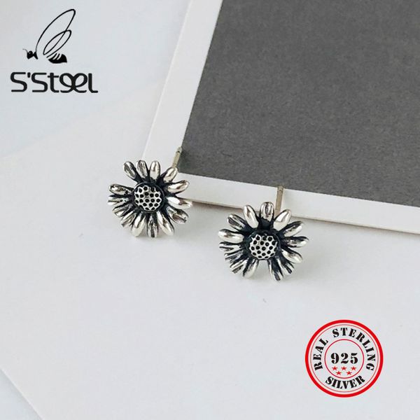 stud s'steel earrings for women sterling 925 silver small daisies earings korean earring vintage earing pendientes mujer jewelry, Golden;silver
stud s'steel earrings for women sterling 925 silver small daisies earings korean earring vintage earing pendientes mujer jewelry, Golden;silver