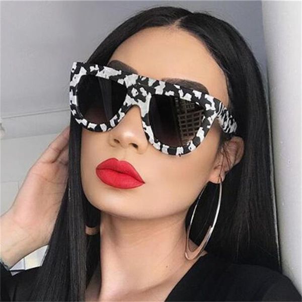 белый leopard flat top большие солнцезащитные очки 2020 vintage shades конструктор marble модель солнцезащитные очки gradient lens очки, White;black
белый leopard flat top большие солнцезащитные очки 2020 vintage shades конструктор marble модель солнцезащитные очки gradient lens очки, White;black