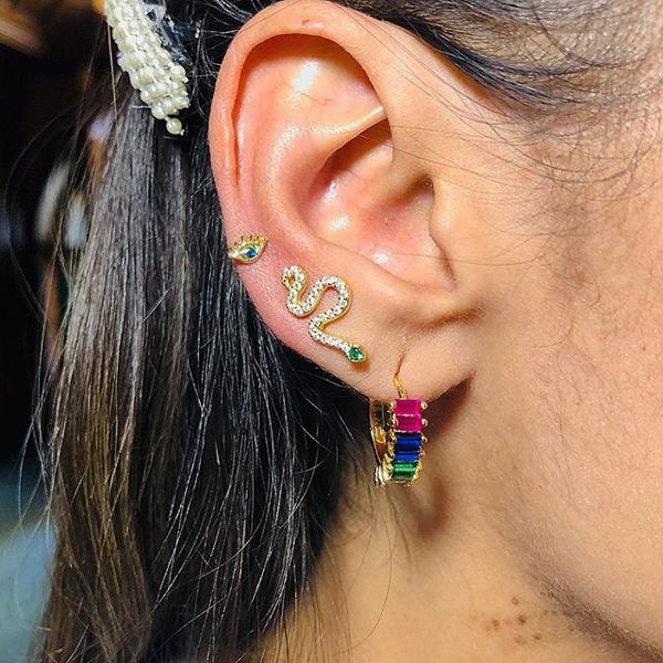 hoop & huggie 2021 brand cubic zirconia baguette stones ear earrings shinning wedding delicate colorful rainbow cz, Golden;silver
hoop & huggie 2021 brand cubic zirconia baguette stones ear earrings shinning wedding delicate colorful rainbow cz, Golden;silver