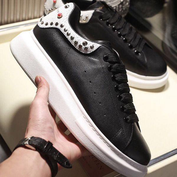 mens womens blcak velet sneakers fashion white leather platform shoes flat outdoors daily dress party casual shoes, Black
mens womens blcak velet sneakers fashion white leather platform shoes flat outdoors daily dress party casual shoes, Black