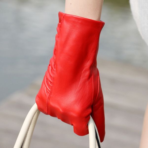 fashion women' leather opera glove winter warm lambskin gloves guante de cuero1 pair/lots black\red\brown, Blue;gray
fashion women' leather opera glove winter warm lambskin gloves guante de cuero1 pair/lots black\red\brown, Blue;gray