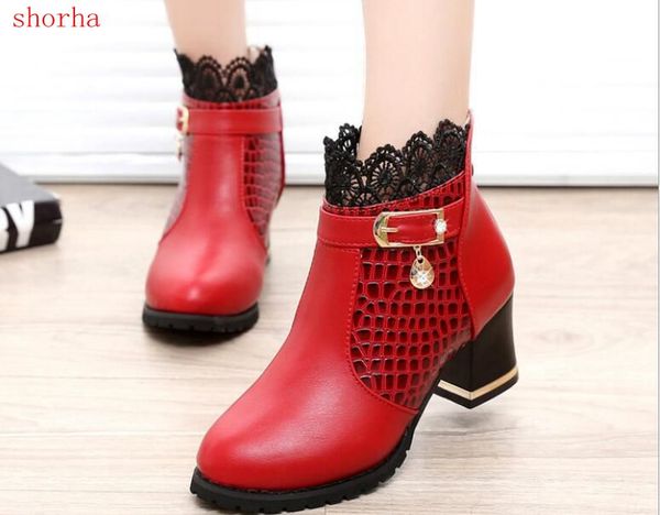 womens boots autumn winter 2020 fashion lace hollow out ladies shoes woman leather ankle boots for women shoes, Black
womens boots autumn winter 2020 fashion lace hollow out ladies shoes woman leather ankle boots for women shoes, Black
