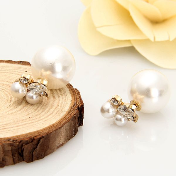 korean version of the ornament fashion elegant personality temperament rhinestone pearl double-sided stud earrings, White
korean version of the ornament fashion elegant personality temperament rhinestone pearl double-sided stud earrings, White