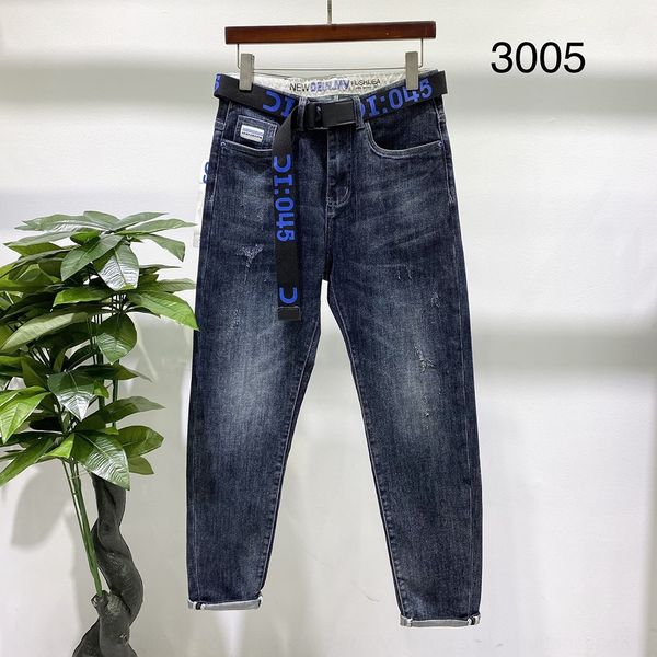 autumn jeans men's all-match wide leg korean fashion brand 2020 new straight nine-point trousers casual trouserscasual jeans trousers l, Blue
autumn jeans men's all-match wide leg korean fashion brand 2020 new straight nine-point trousers casual trouserscasual jeans trousers l, Blue